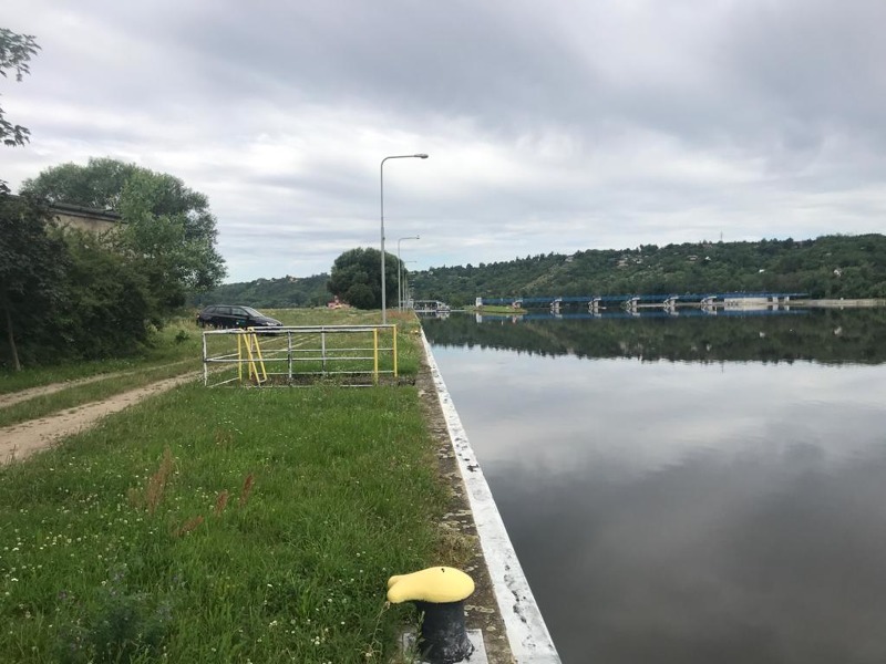 Nápustní objekt do zemědělského závlahového systému, který přivádí vodu z Labe i do kanálu Nápustní objekt do zemědělského závlahového systému, který přivádí vodu z Labe i do kanálu